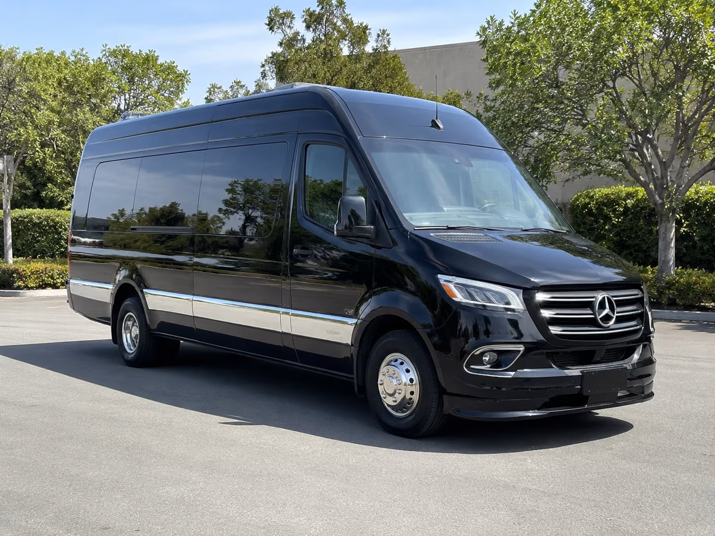 find transportation for your next wine tour 2