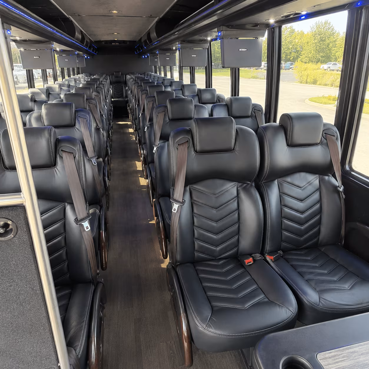 rialto 30 passenger minibus inside
