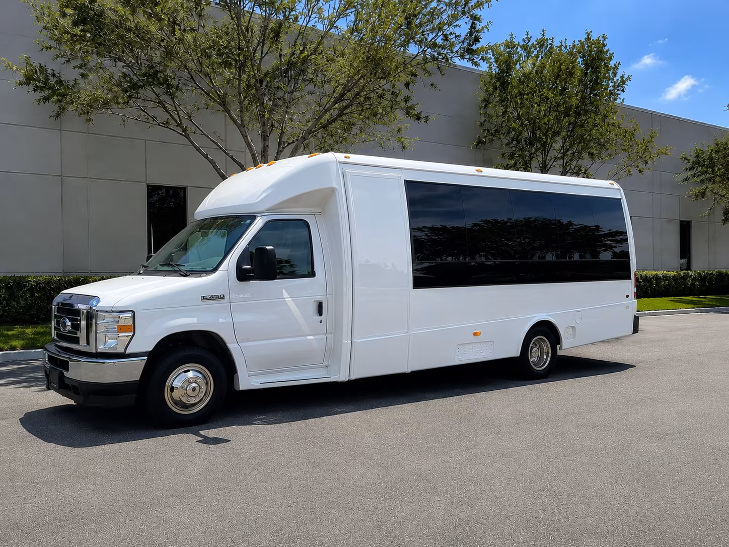 rialto airport transportation onboard seating
